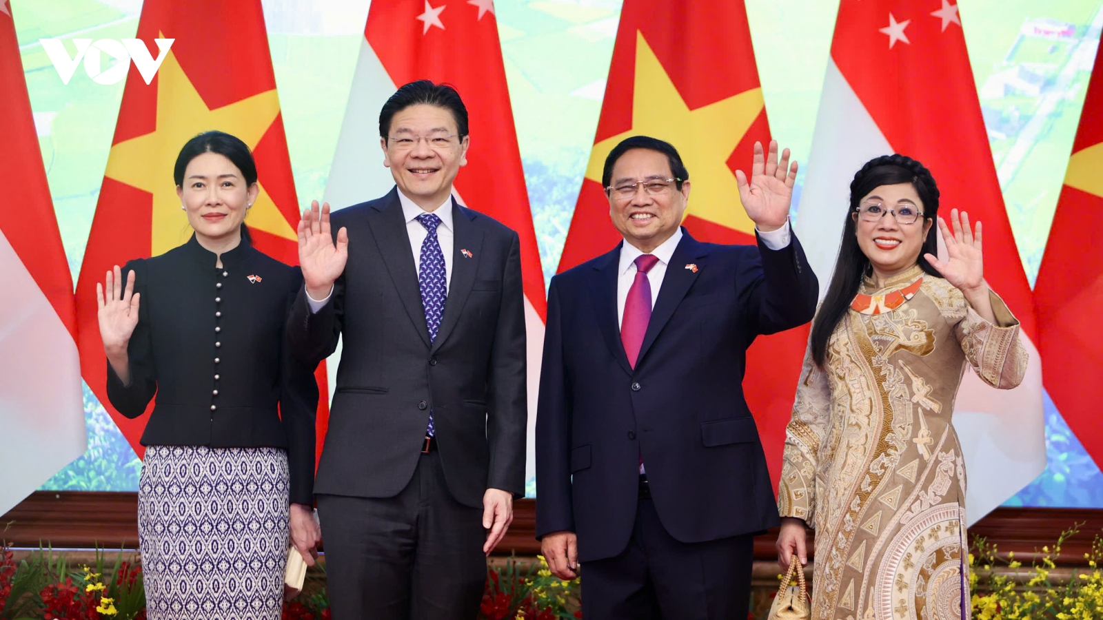 Toàn cảnh: Thủ tướng Singapore Lawrence Wong và Phu nhân lần đầu thăm Việt Nam